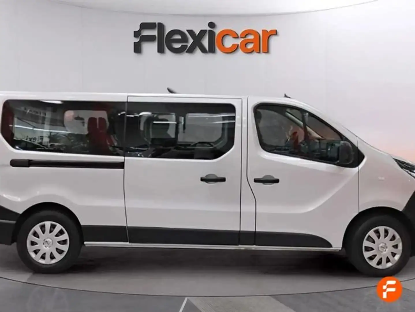 Nissan NV300 ++PLAZAS+120CV Gri - 2
