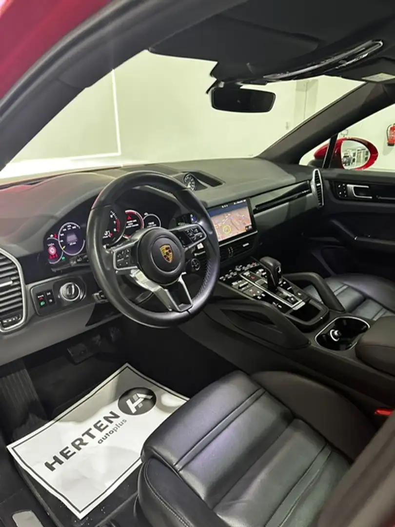 Porsche Cayenne E-Hybrid Coupé Aut. Rot - 2