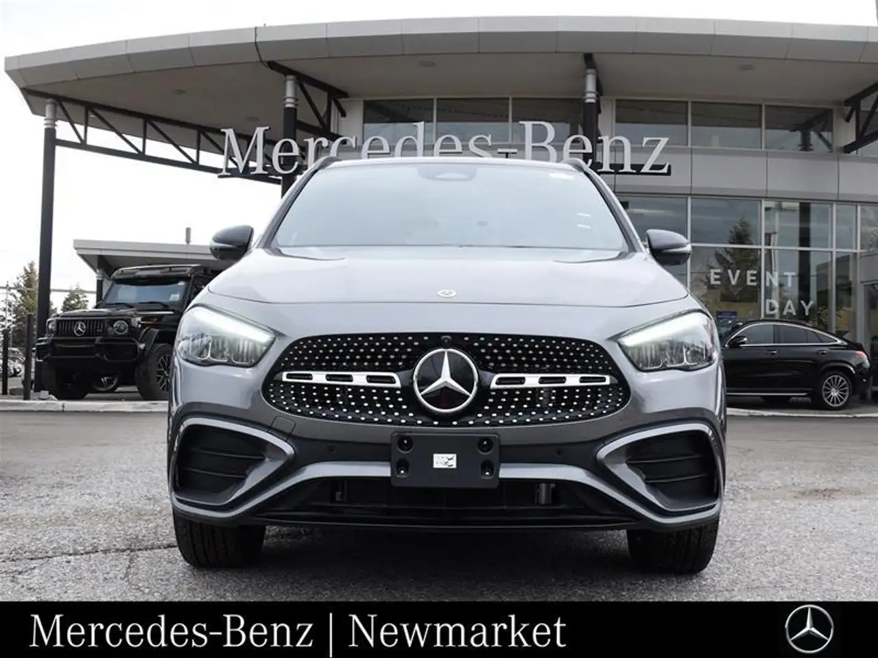 Mercedes-Benz GLA снимка Mercedes-Benz GLA