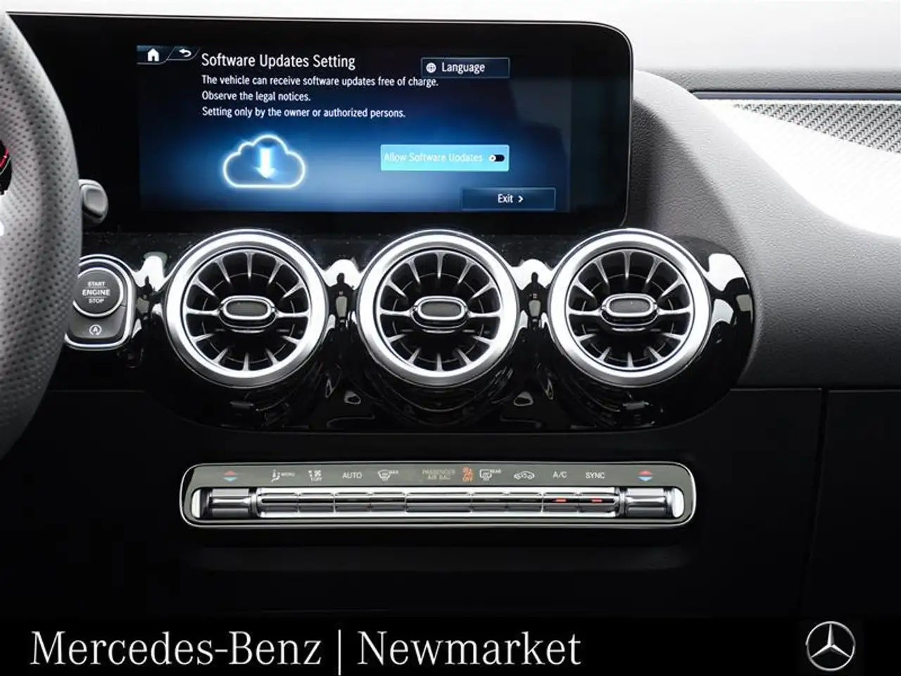 Mercedes-Benz GLA снимка Mercedes-Benz GLA