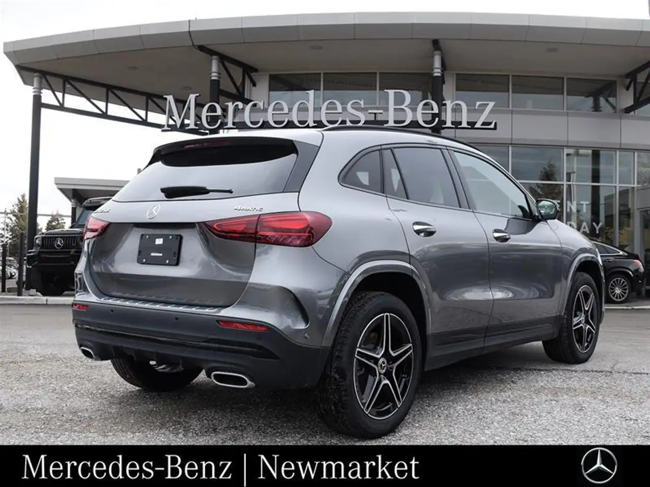 Mercedes-Benz GLA снимка Mercedes-Benz GLA