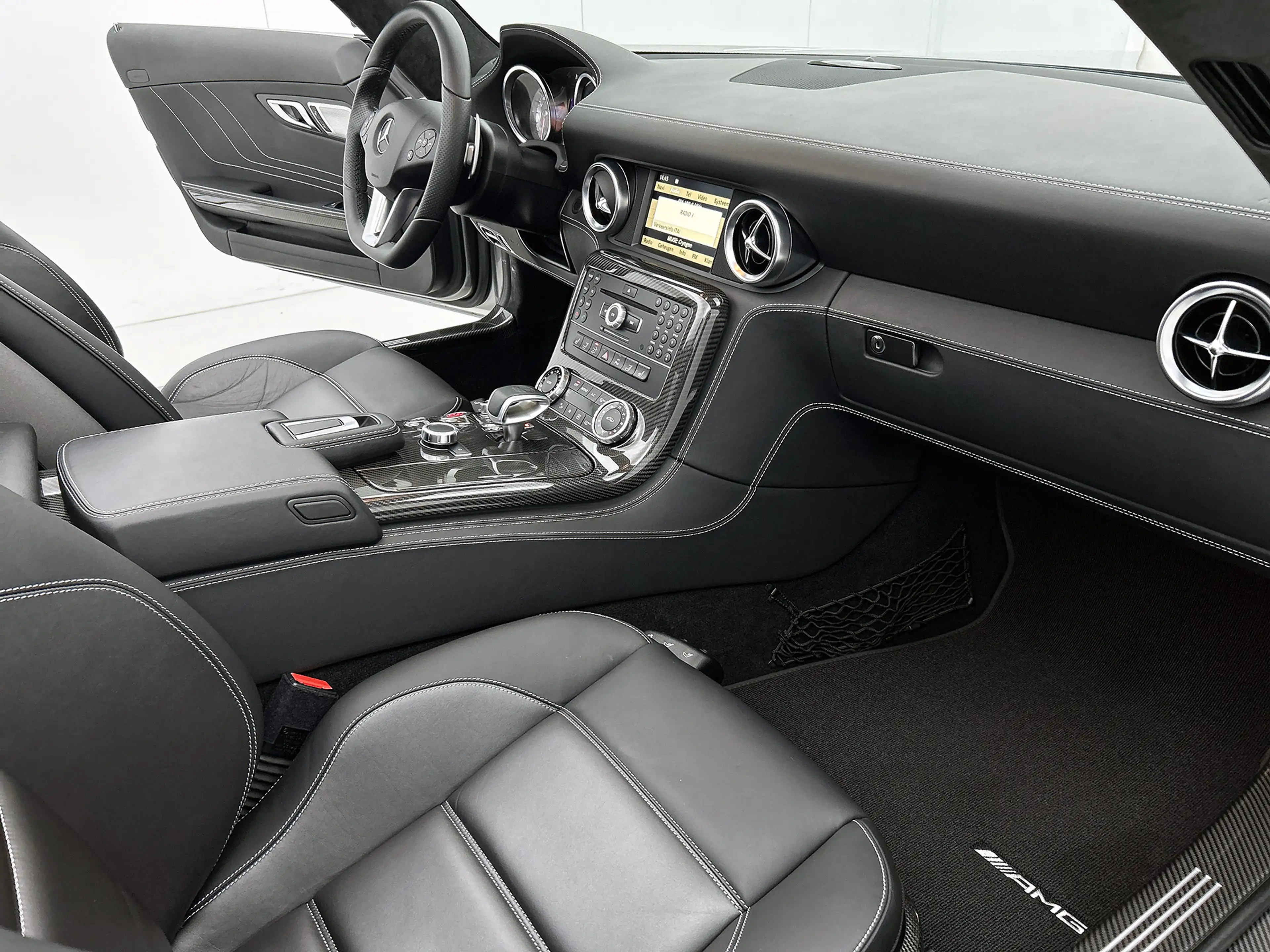 Mercedes-Benz SLS Roadster 6.3 AMG | AMG Imola Grijs | AMG RIDE CONT — photo 5