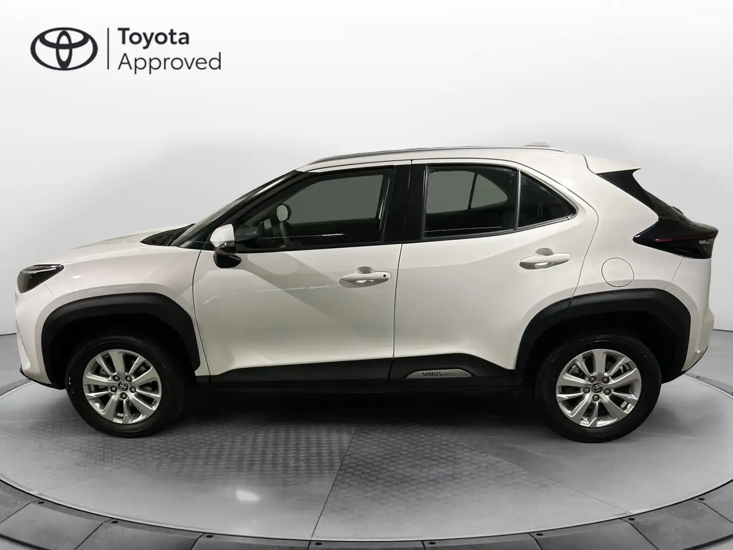 Toyota Yaris Cross Yaris Cross 1.5 Hybrid 5p. E-CVT Active AREA C FR Blanc - 2