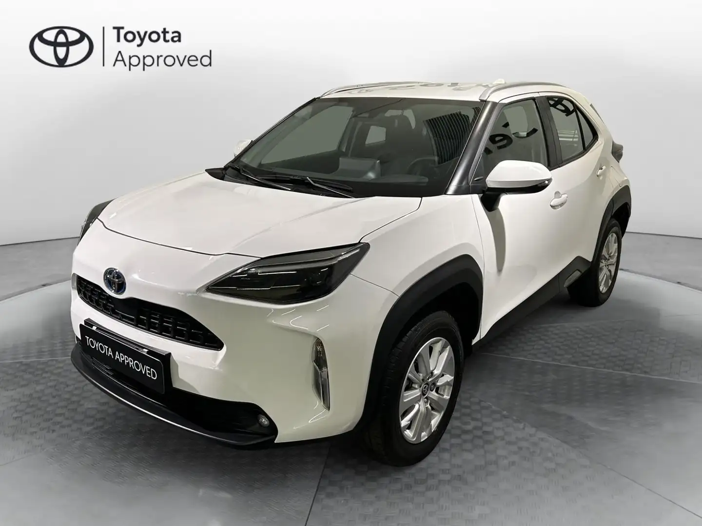 Toyota Yaris Cross Yaris Cross 1.5 Hybrid 5p. E-CVT Active AREA C FR Blanc - 1