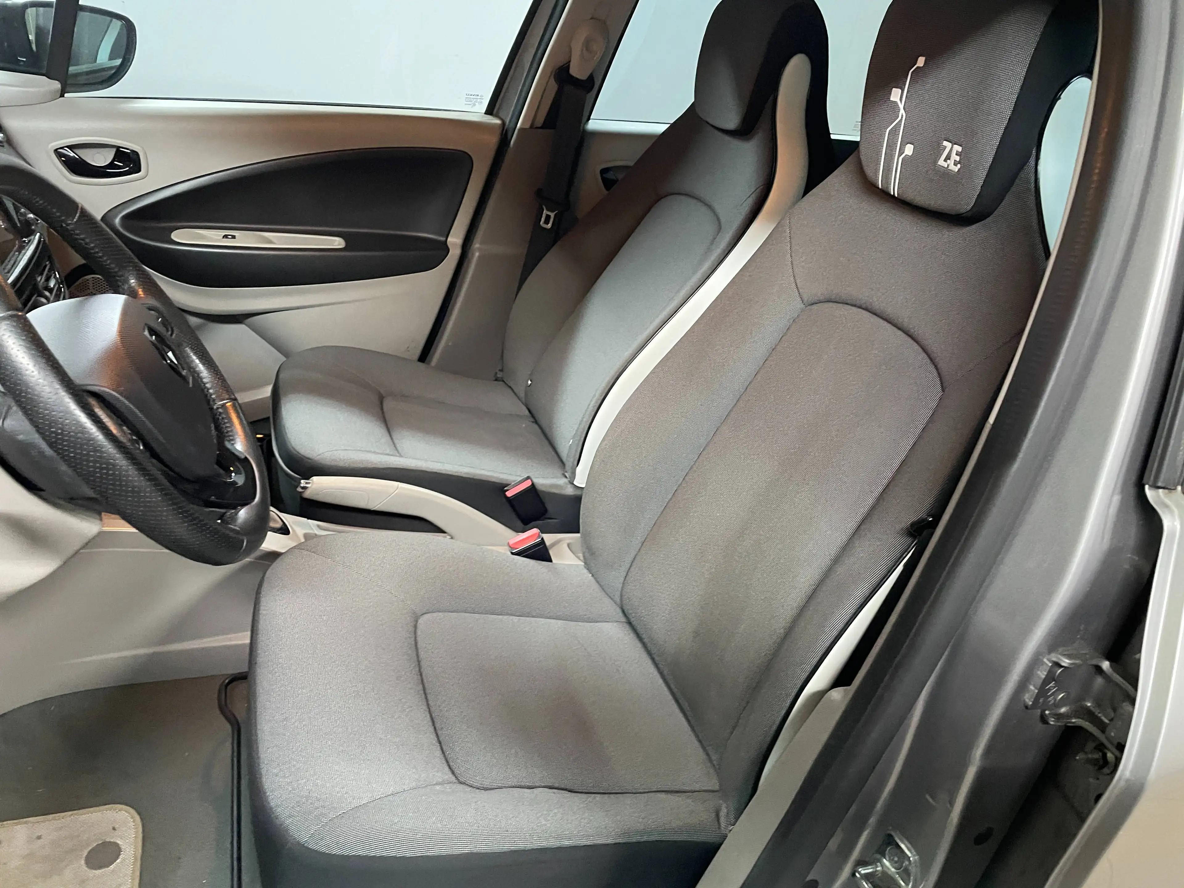 Renault ZOE Intens — photo 5