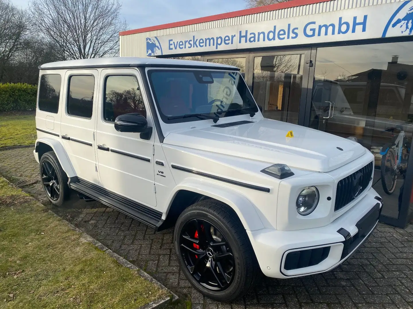 Mercedes-Benz G 63 AMG A22 Carbon TV Fond Produktion 2025 NEW! Weiß - 1