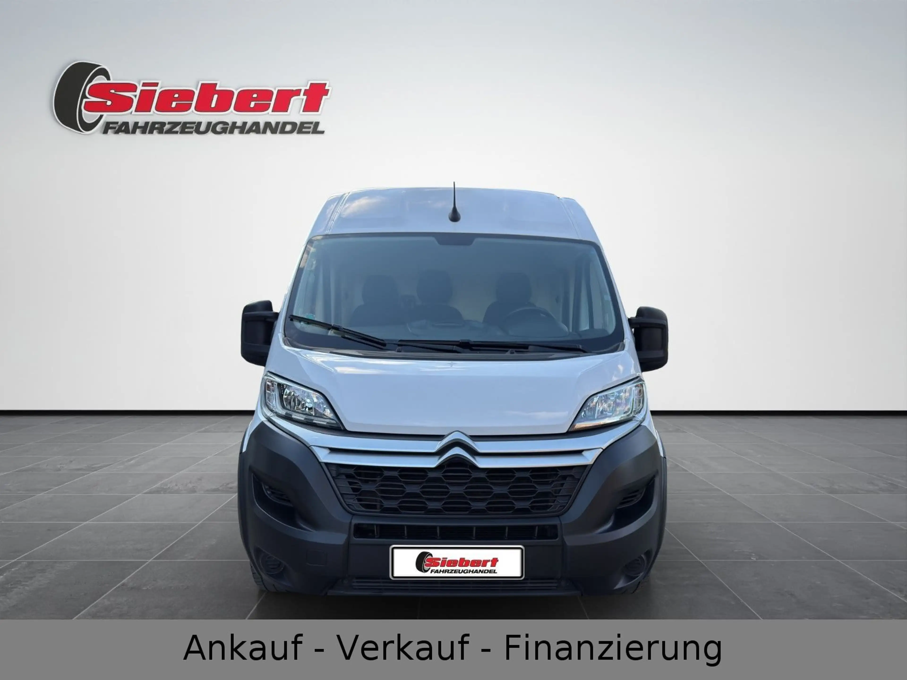 Citroen Jumper 35 L4H2 Club Heavy BlueHD/KAMERA/KLIMA/ — photo 2