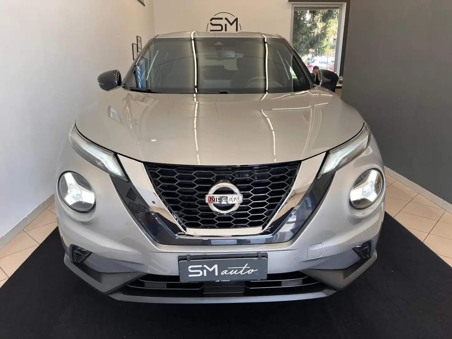 Nissan Juke Juke II 2020 1.0 dig-t N-Connecta 114cv dct Argento - 2