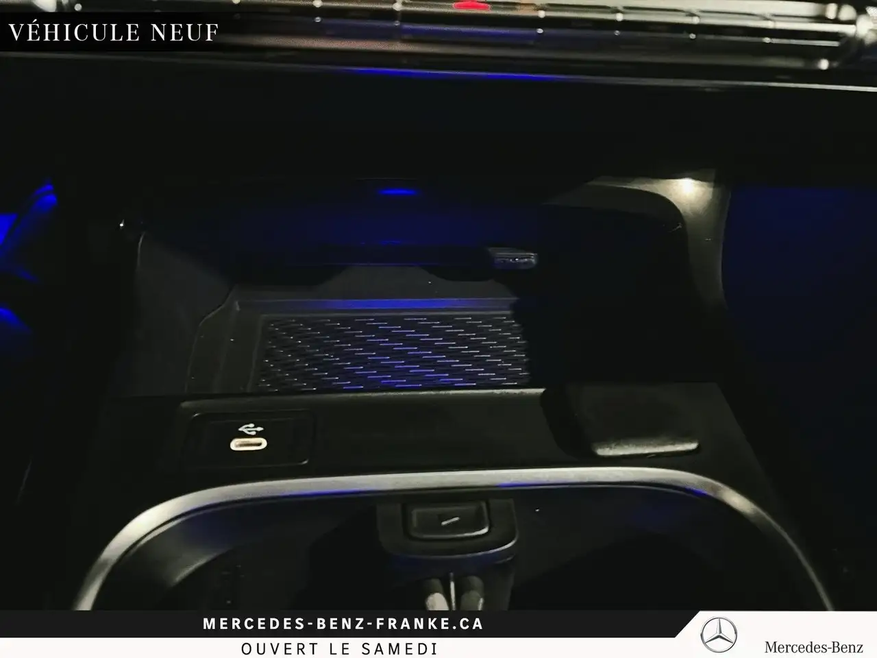 Mercedes-Benz CLA снимка Mercedes-Benz CLA