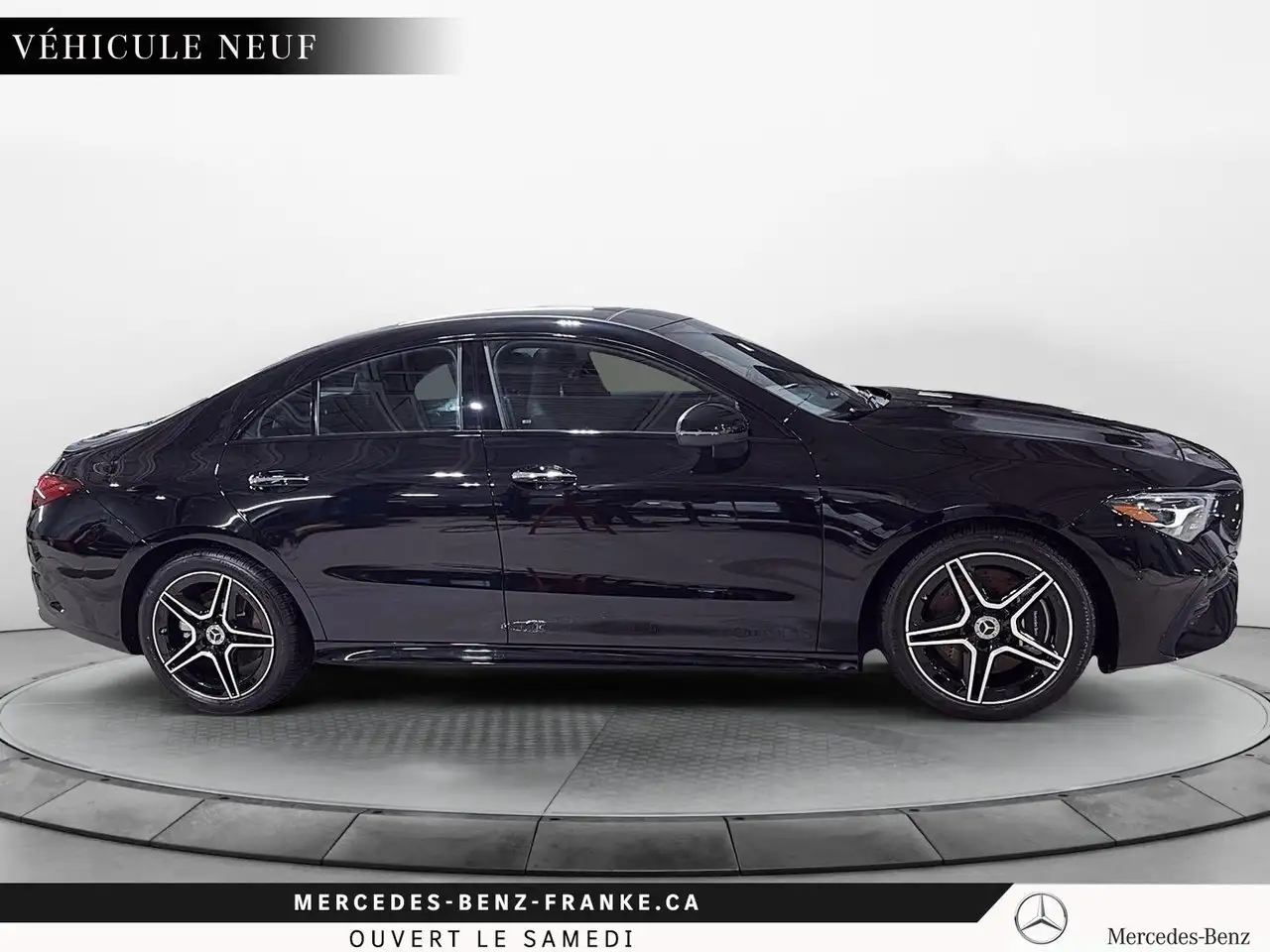Mercedes-Benz CLA снимка Mercedes-Benz CLA