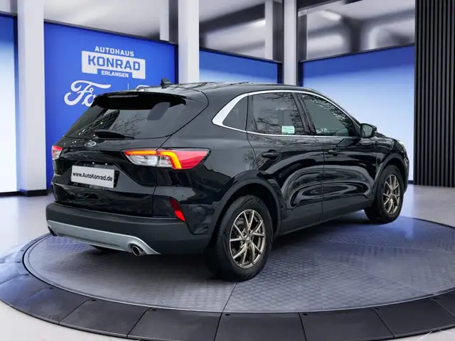 Ford Kuga view 5