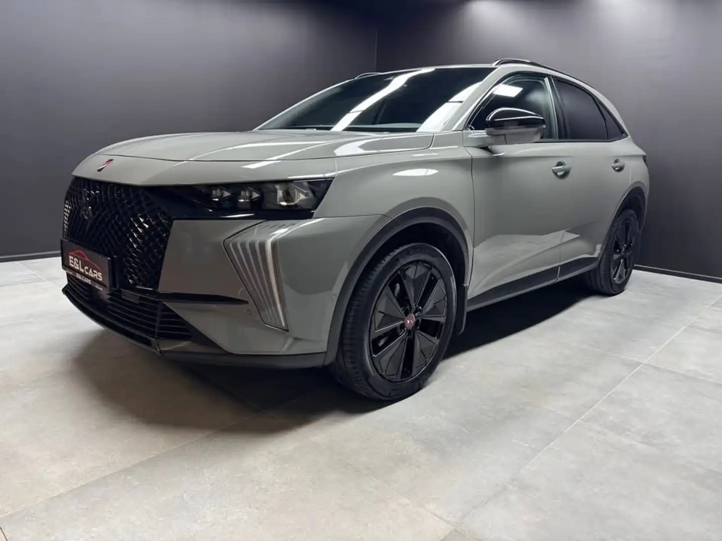 DS Automobiles DS 7 DS 7 1.5 BlueHDi **12 mois de garantie** Gris - 1