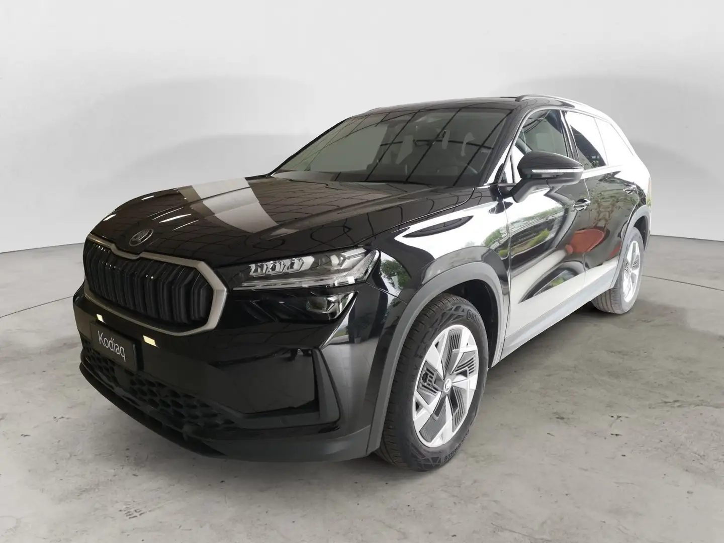 Skoda Kodiaq 2.0 TDI EVO SCR DSG 7 posti Executive Siyah - 1