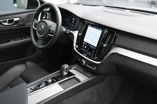 Volvo V60 view 13