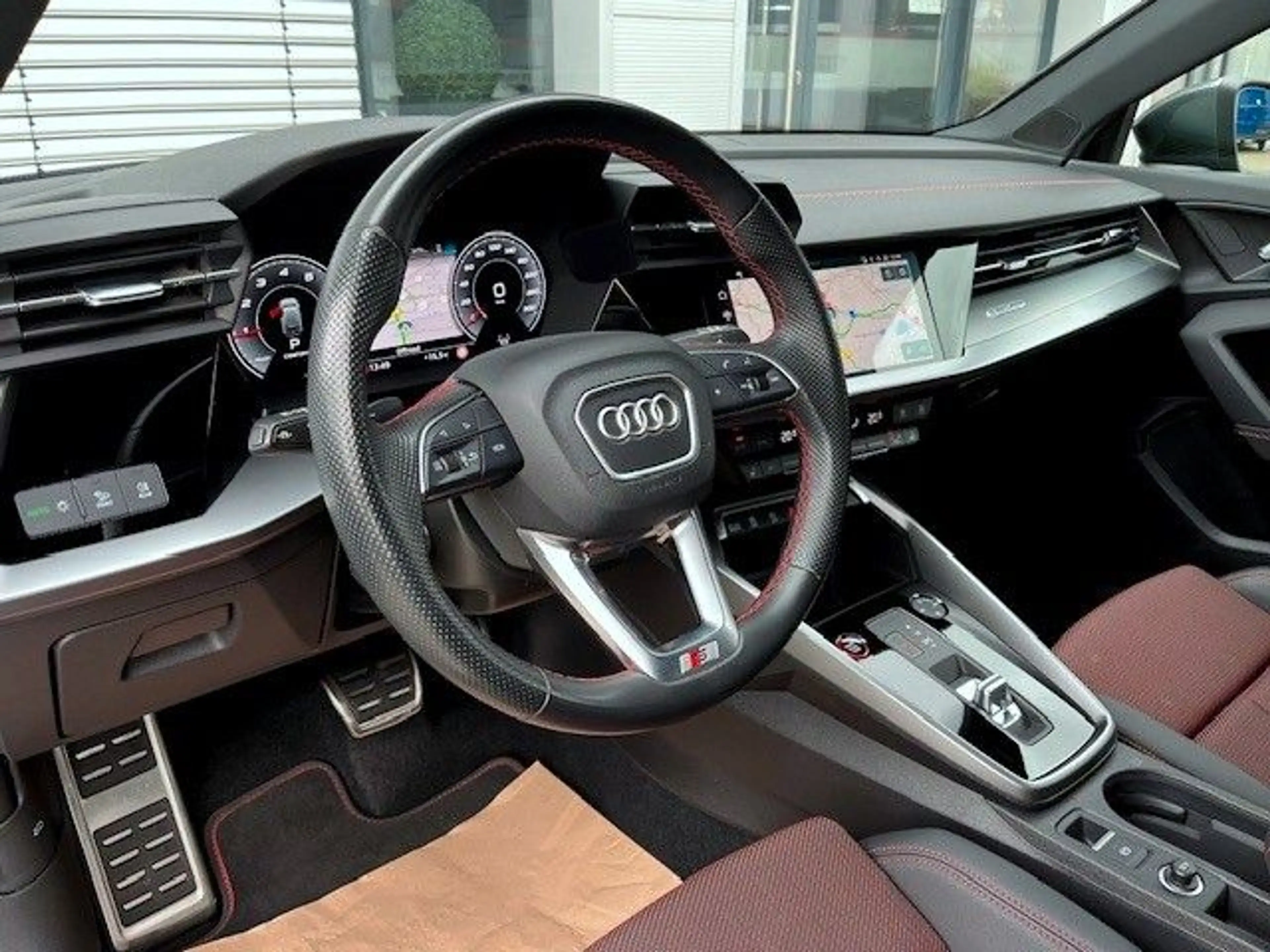 Audi S3 Sportback 2.0 TFSI quattro S tronic — photo 7