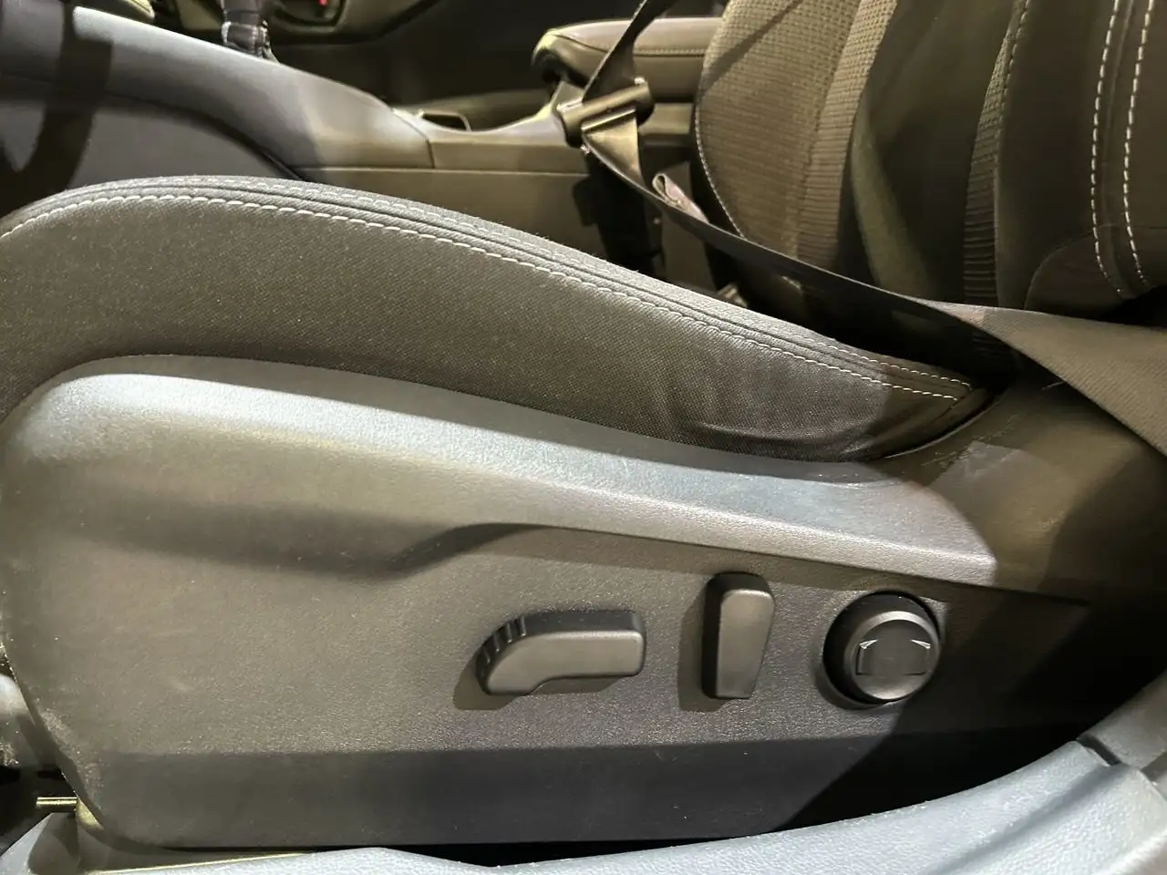 Subaru OUTBACK снимка Subaru OUTBACK