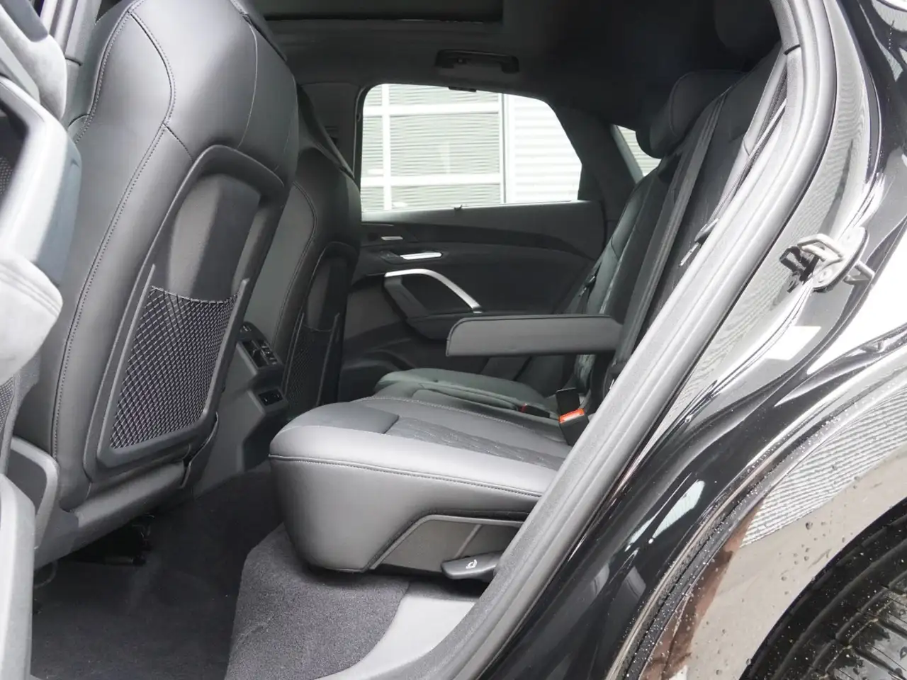 Audi SQ5 photo Audi SQ5