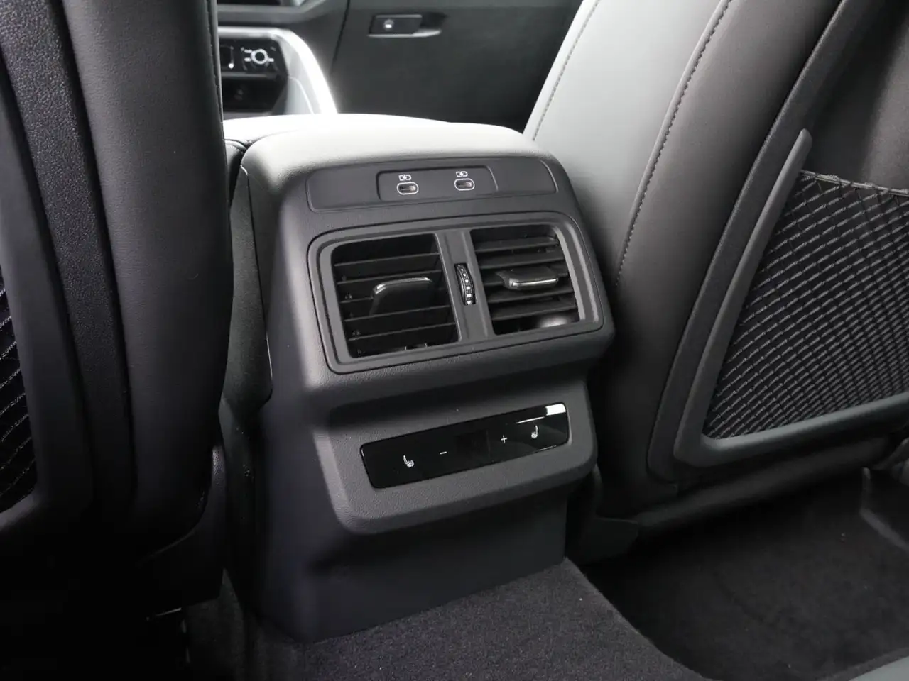 Audi SQ5 photo Audi SQ5