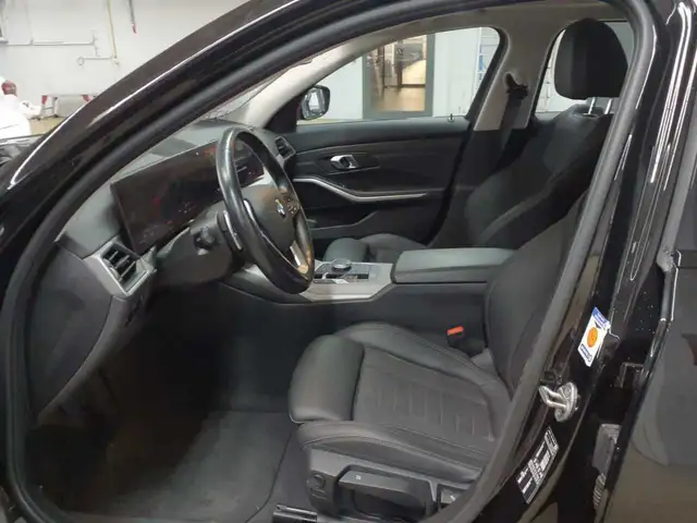 BMW 3 Series view 7