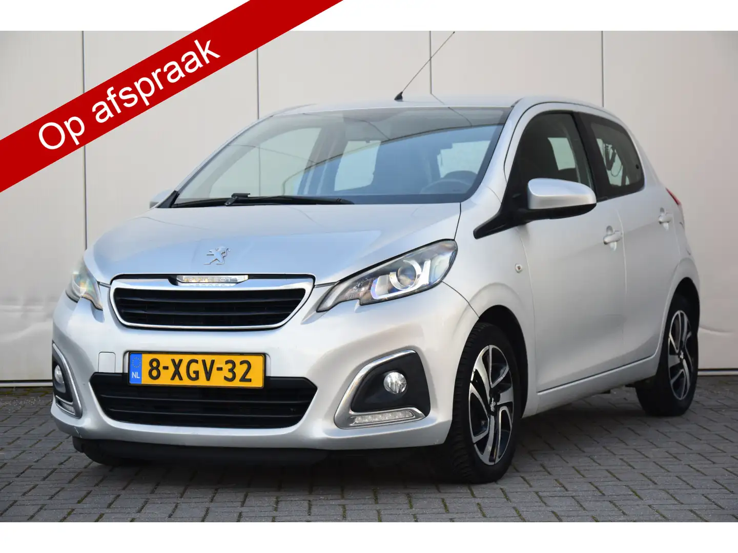 Peugeot 108 1.0 e-VTi Allure Airco Audio/Bluetooth Grijs - 1