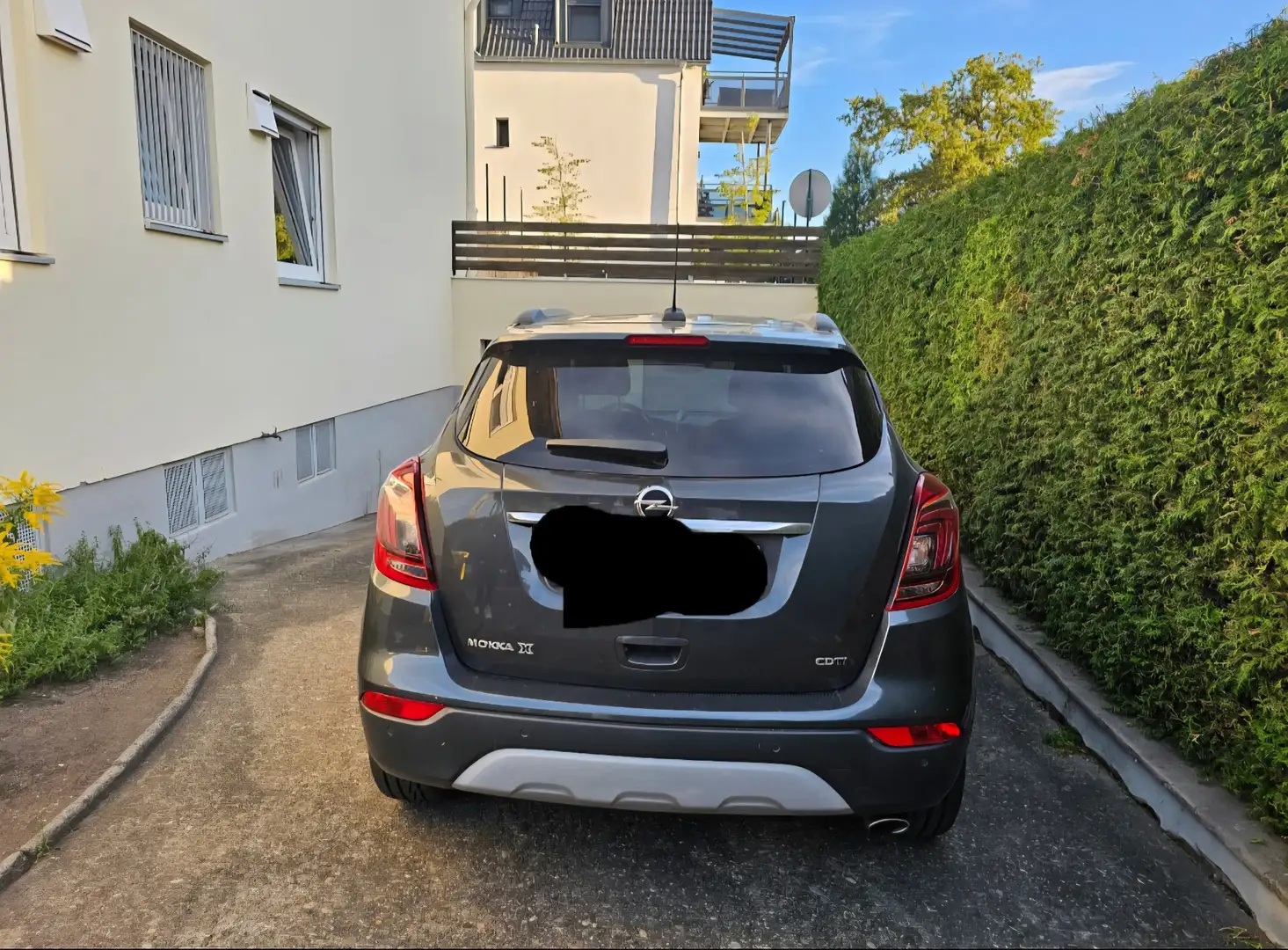 Opel Mokka X Innovation Grau - 2