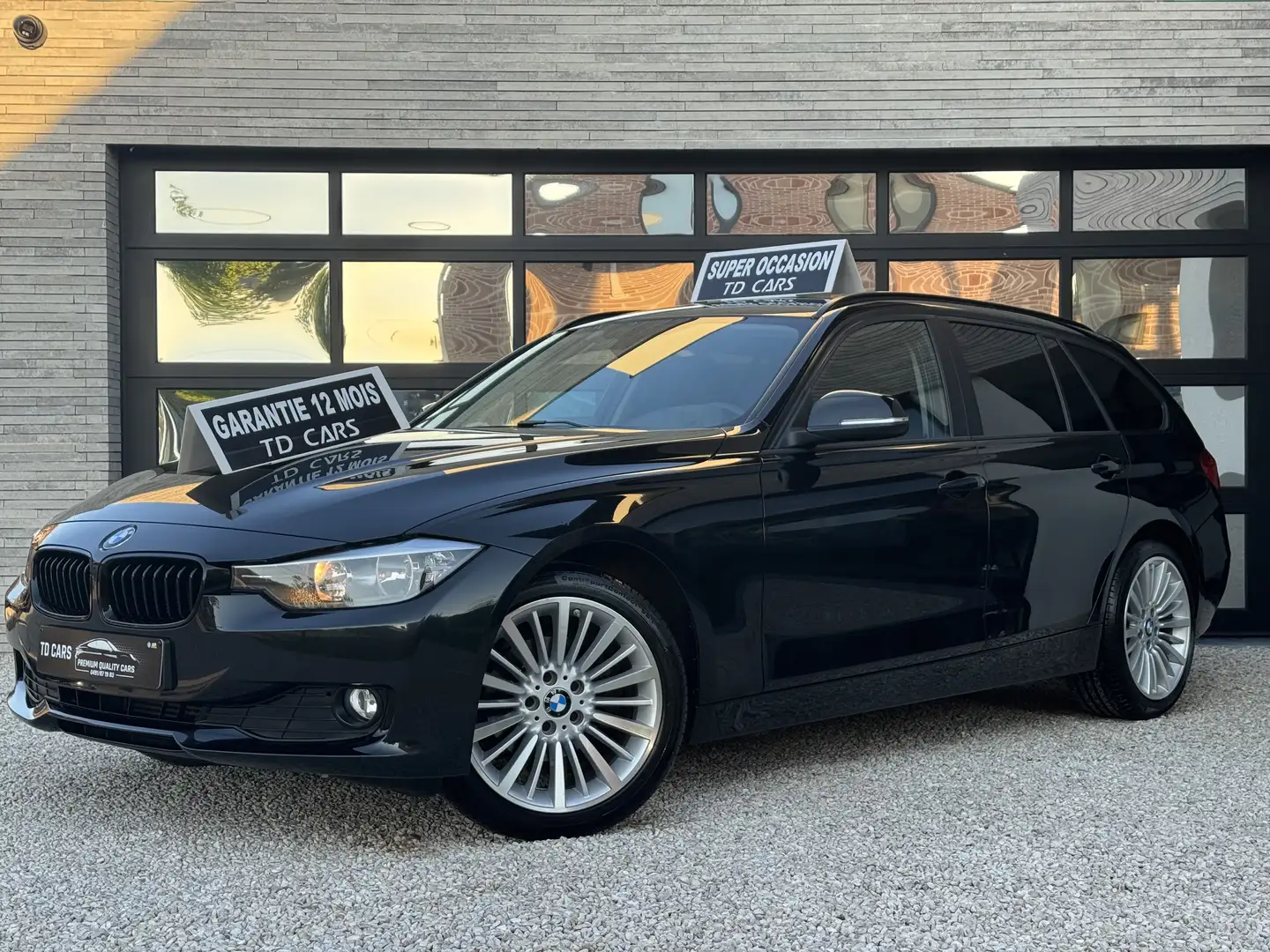 BMW 316 Touring d⚠️GARANTIE 12 MOIS⚠️ Černá - 1