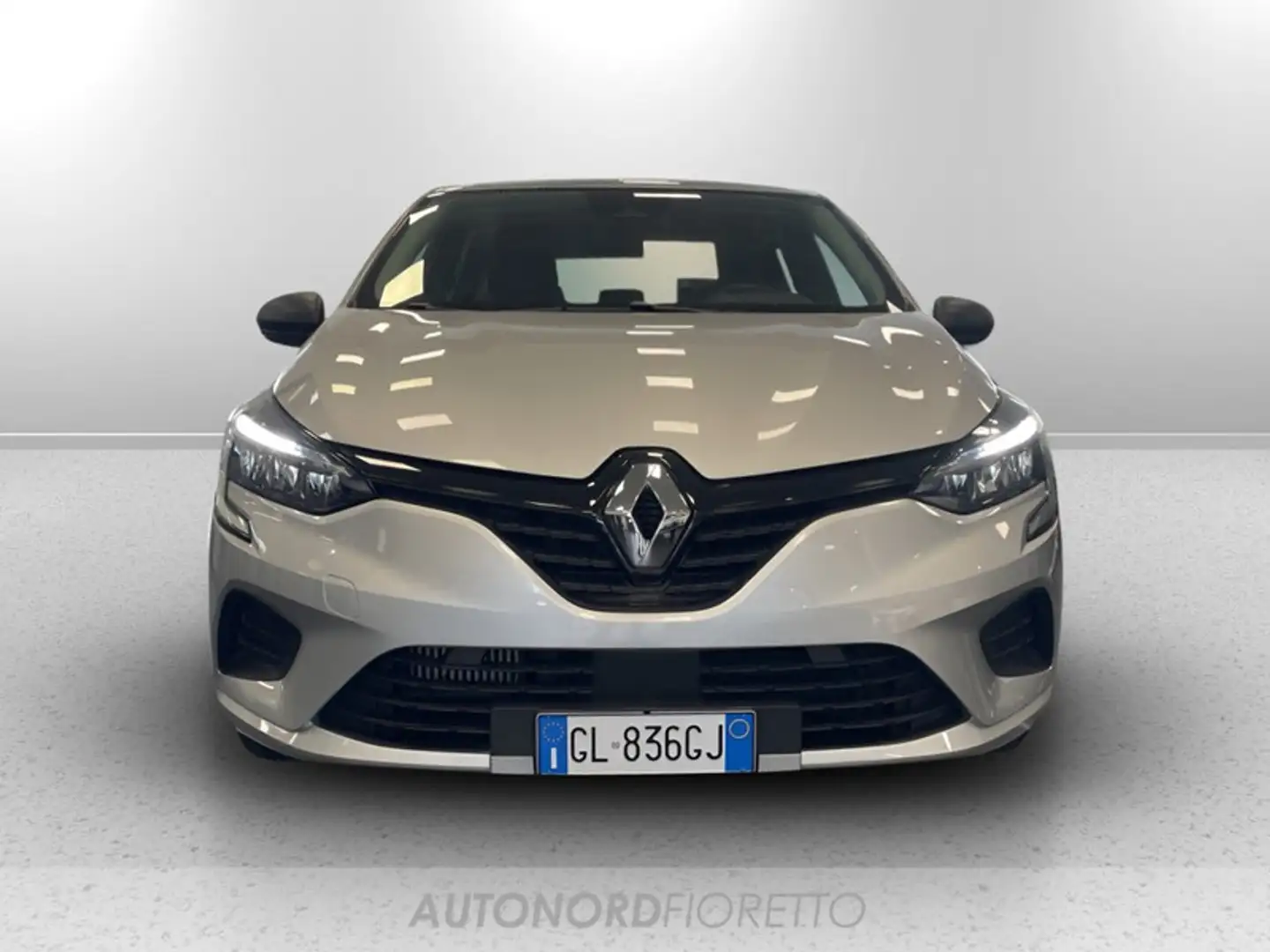 Renault Clio 1.0 tce life 90cv my21 Gris - 2
