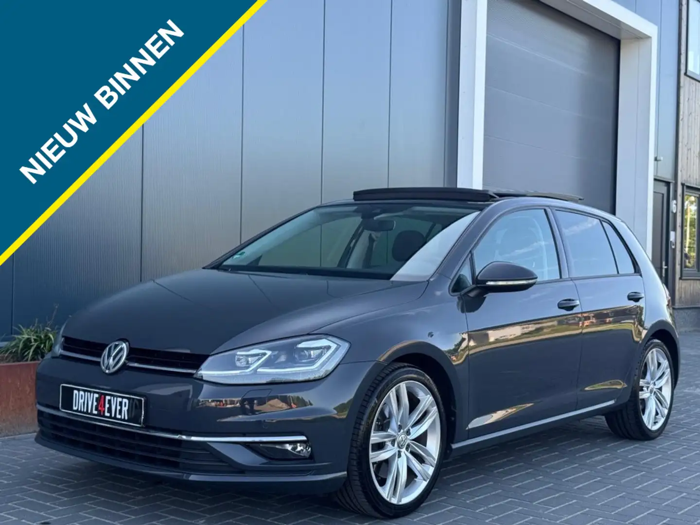 Volkswagen Golf 1.5 TSI HL Bns R DSG FULL PANO NAVI ACC ECC PDC EL Grau - 1
