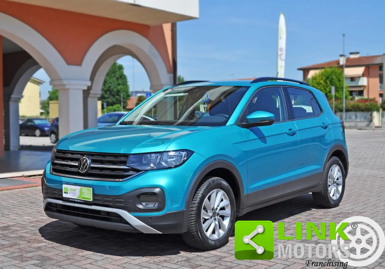 Volkswagen T-Cross 1.0 TSI Life Verde - 2