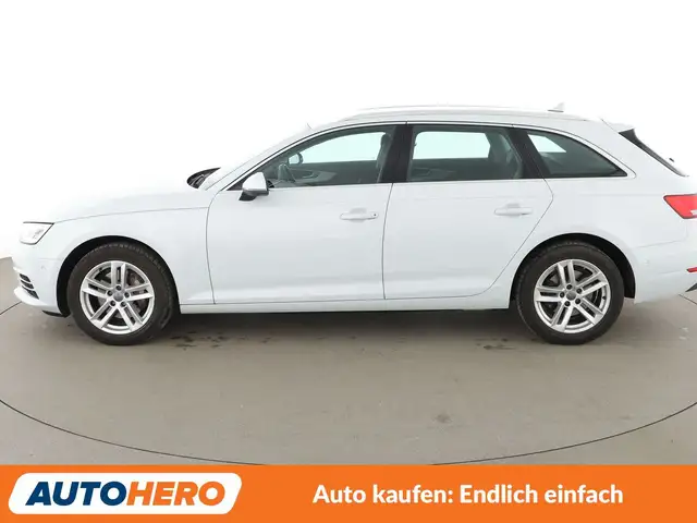 Audi A4 view 3