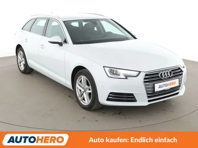 Audi A4 view 8