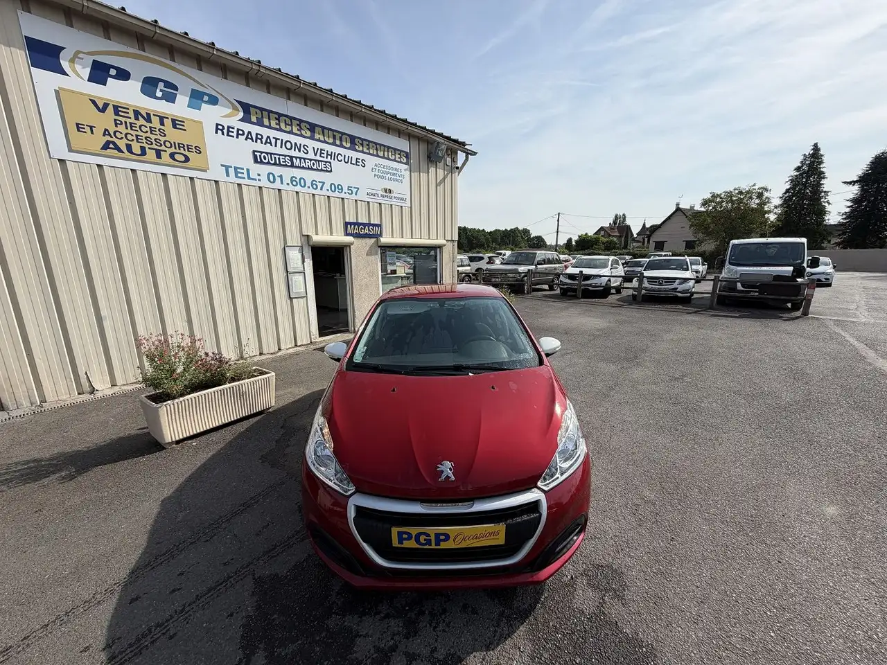 Peugeot 208 208 — photo 3