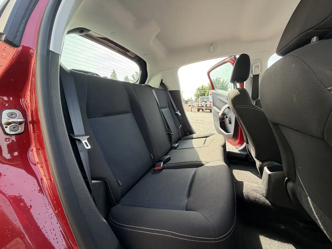 Peugeot 208 208 — photo 17