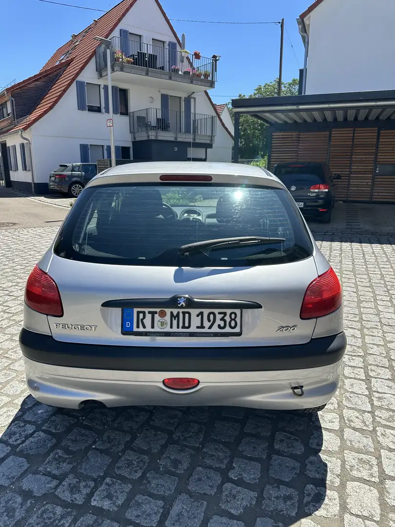 Peugeot 206 Silber - 2