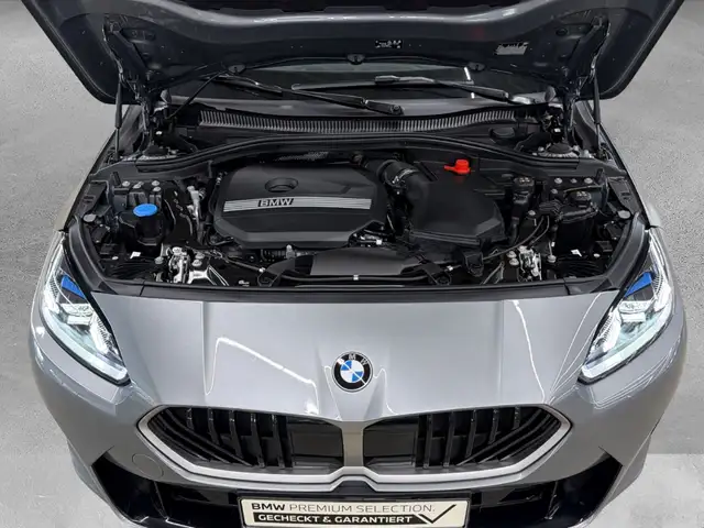 BMW 2 Series view 14