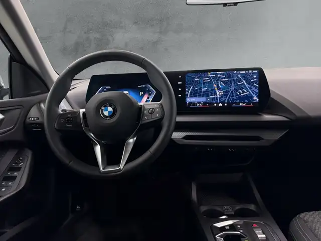 BMW 2 Series view 10