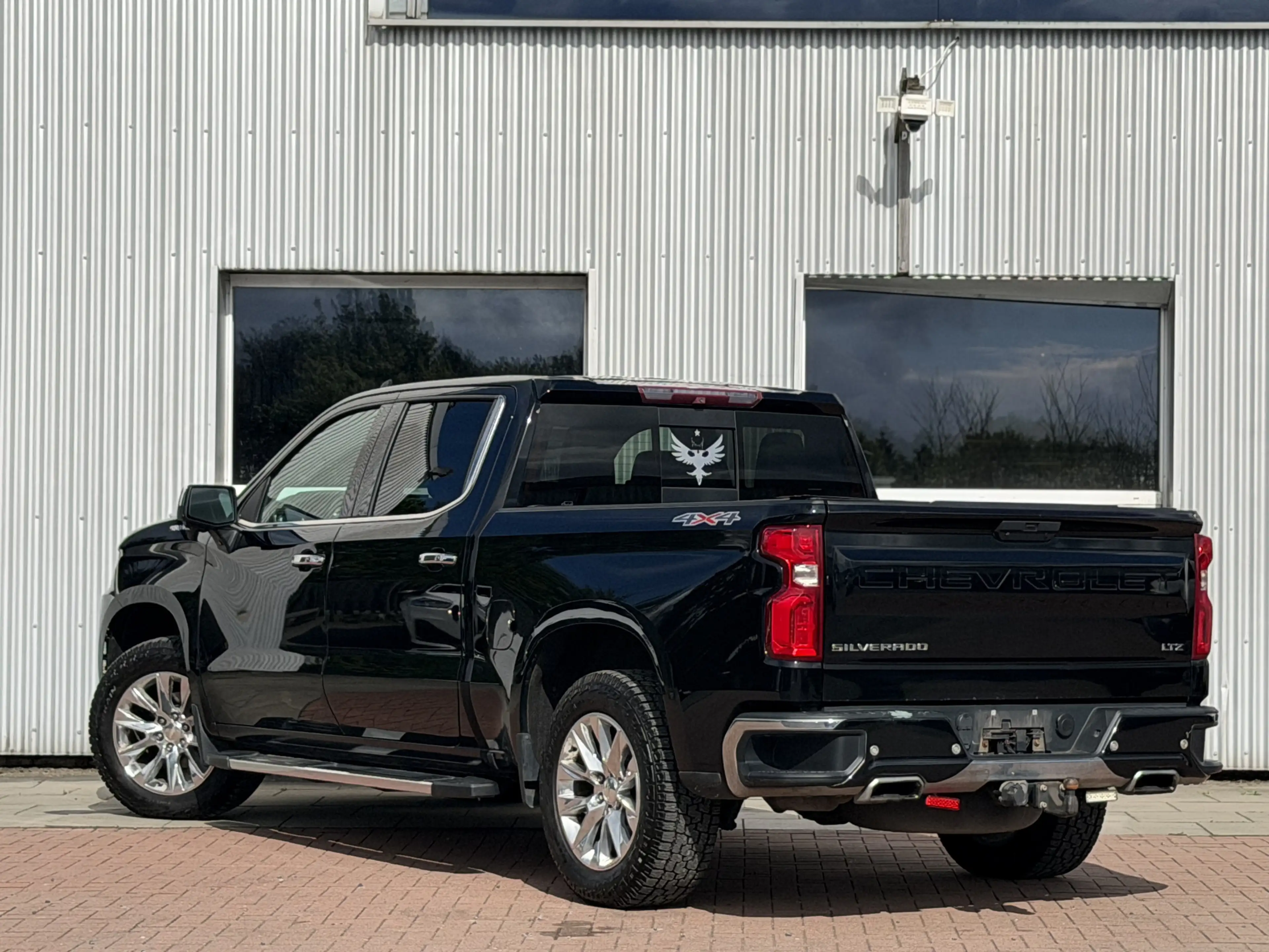 Chevrolet Silverado LTZ Schiebedach Bose HUD 360° LPG Gas — photo 7