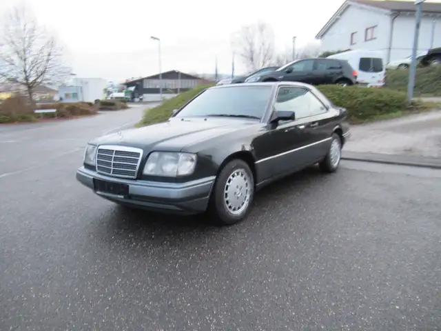 Mercedes-Benz E 220 W 124 E 220 Coupé