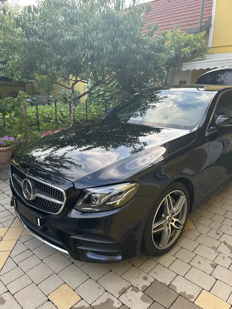 Mercedes-Benz E 220 d AMG-Line Avantgarde Aut. - 2