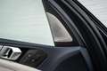 BMW X5 xDrive45e M-Sport 4-Wielsturing Individual B&W Grijs - thumbnail 17