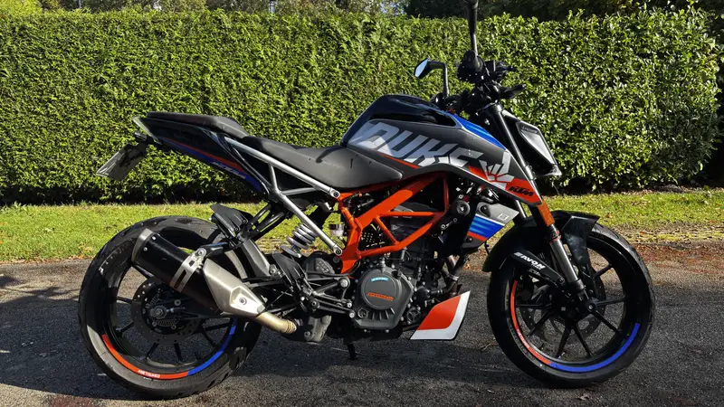 KTM 125 Duke - foto 4