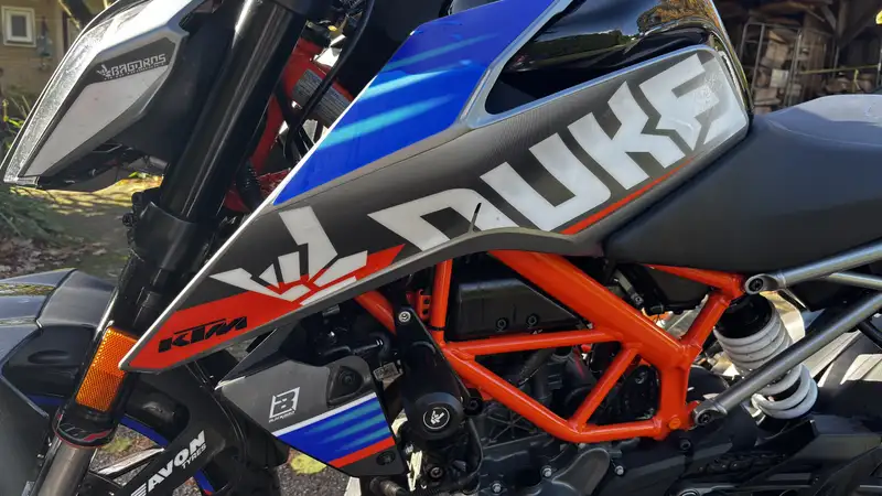 KTM 125 Duke - foto 3