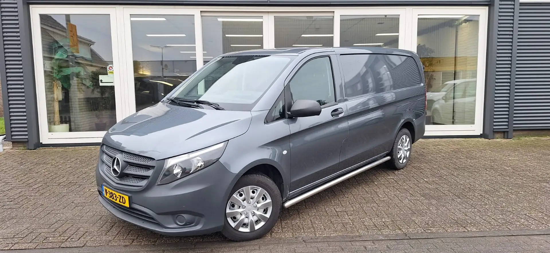 Mercedes-Benz Vito 111 CDI Lang, Airco, Trekhaak, Prijs Is Rijklaar E Gri - 1