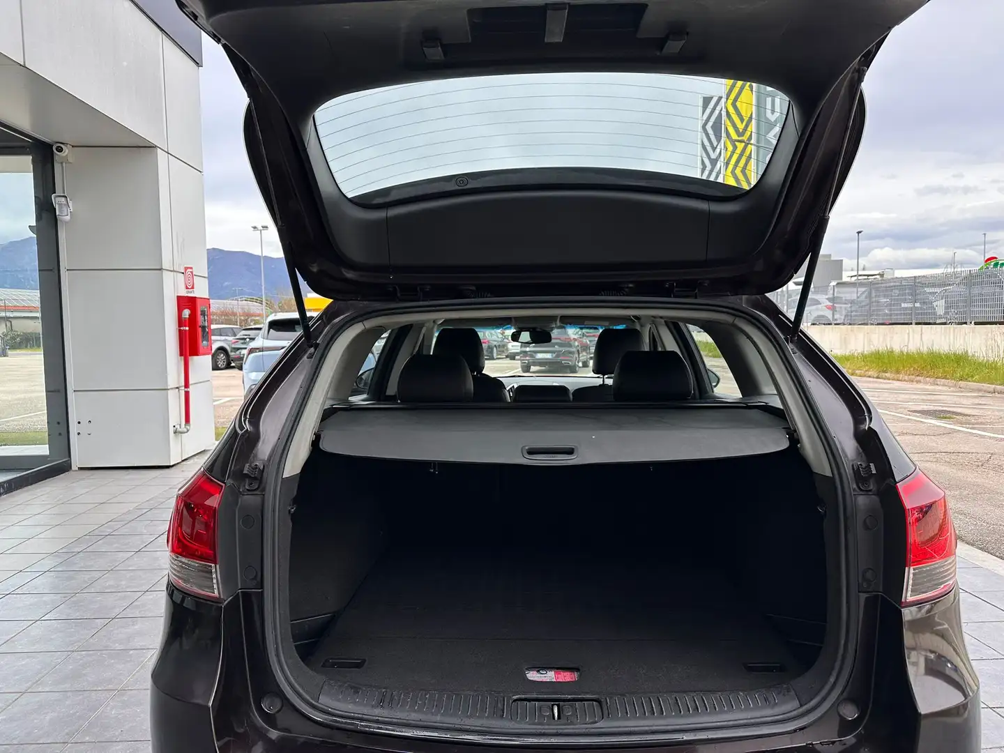 Chevrolet Cruze Cruze SW SW 2.0d LTZ 163cv auto Schwarz - 2