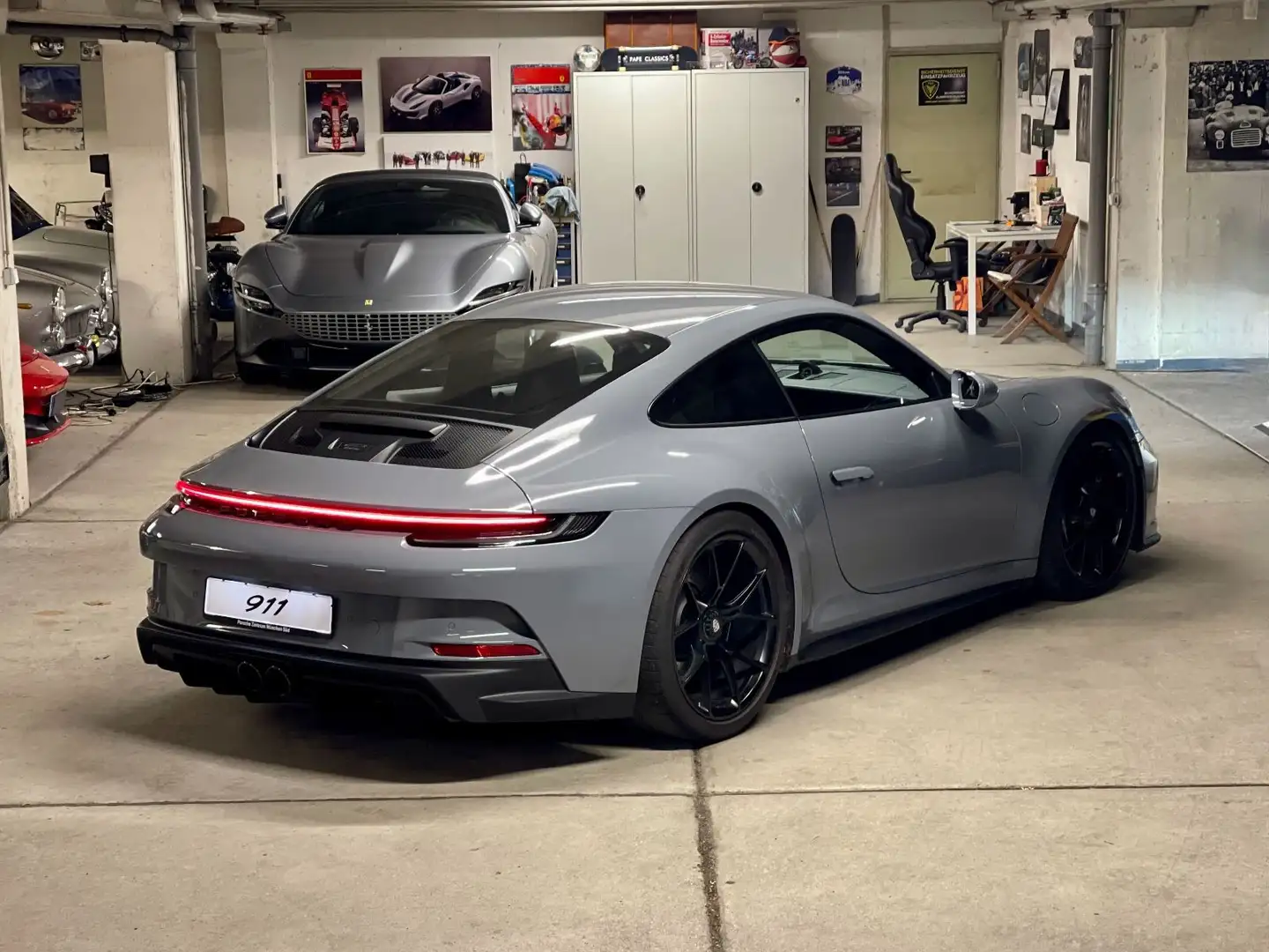 Porsche 992 GT3 Touring*Deutsche Auslieferung*1.Hd*LIFT* Grigio - 2