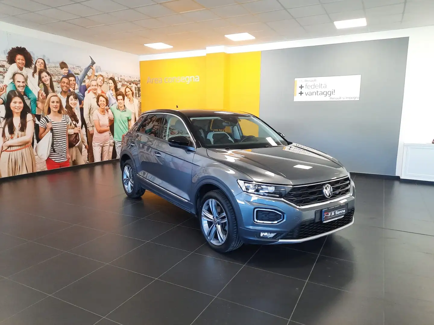 Volkswagen T-Roc 2.0 tdi Advanced 150cv dsg Grigio - 2