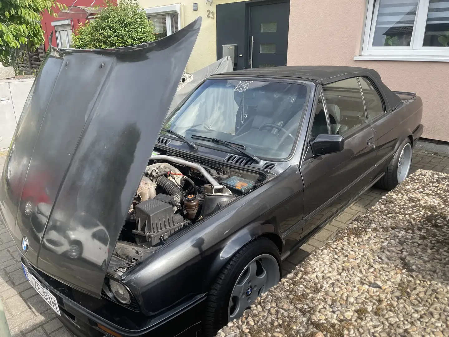 BMW 318 318i - 2