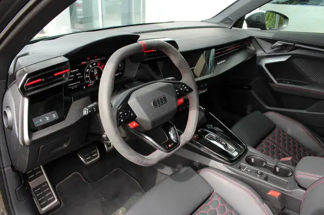 Audi RS3 view 13