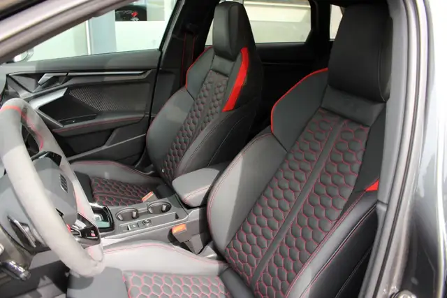Audi RS3 view 11