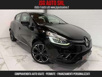 Clio dCi 8V 75 CV 5 porte Moschino Intens